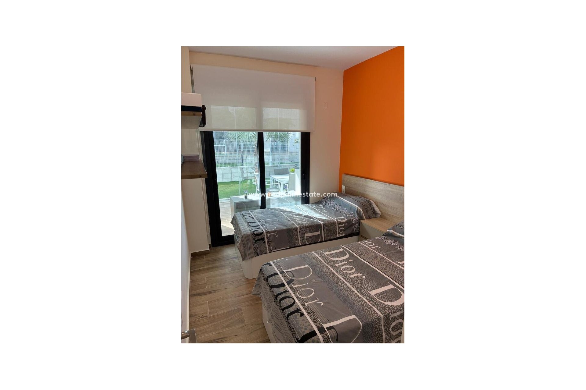 Resale - Apartments -
Orihuela Costa - Villamartín