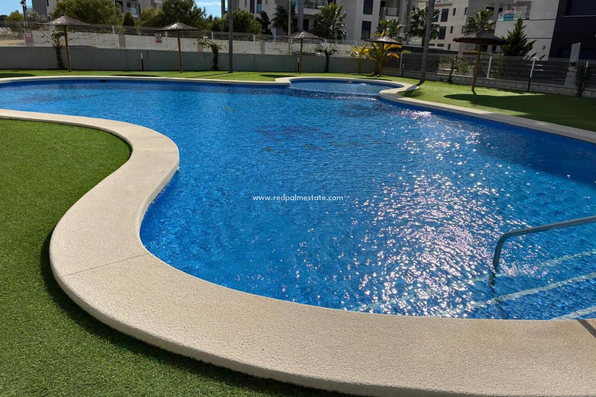 Resale - Apartments -
Orihuela Costa - Villamartín