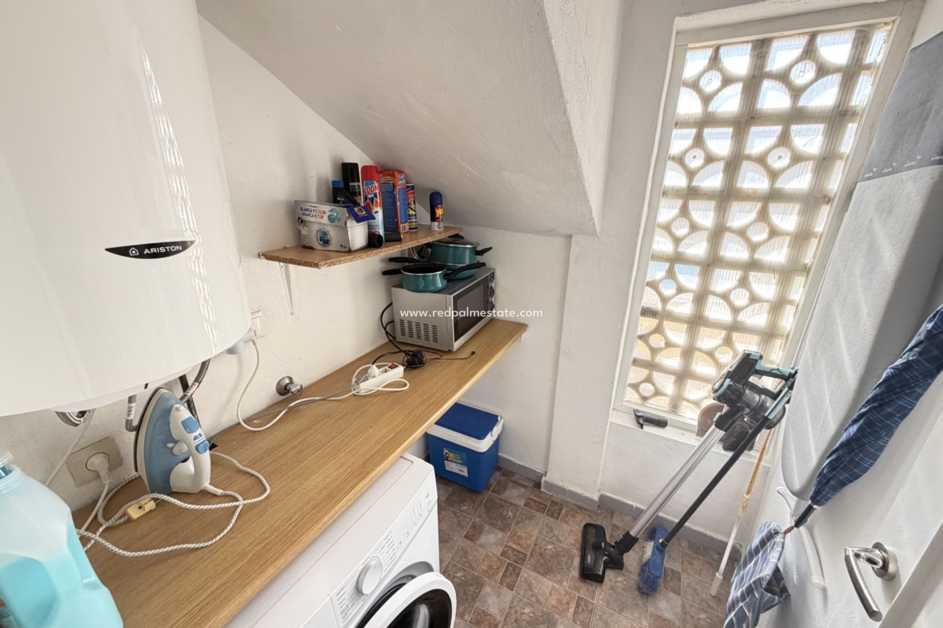 Resale - Apartments -
Orihuela Costa - Villamartín