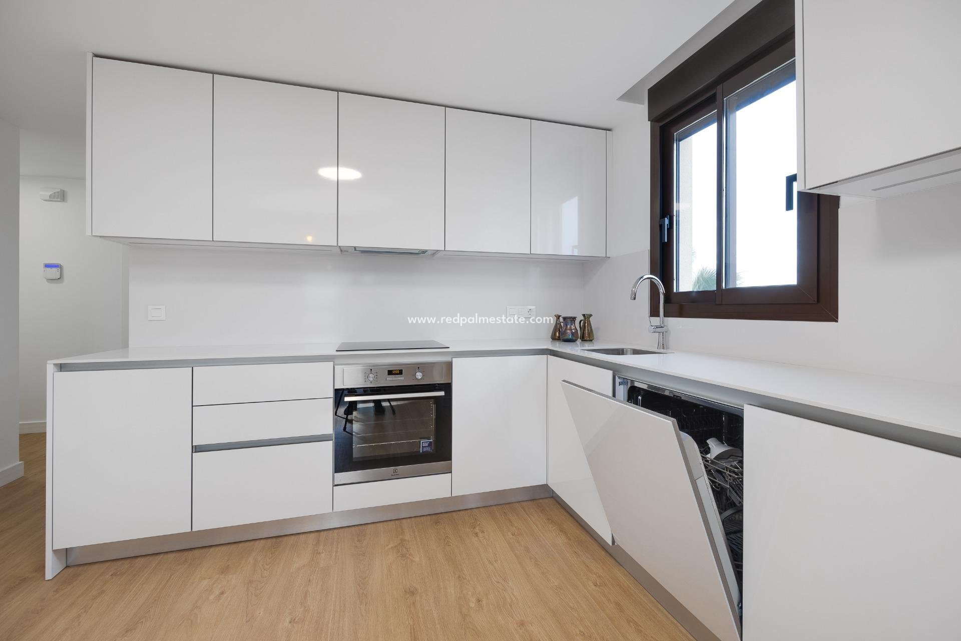 Resale - Apartments -
Orihuela Costa - Villamartín