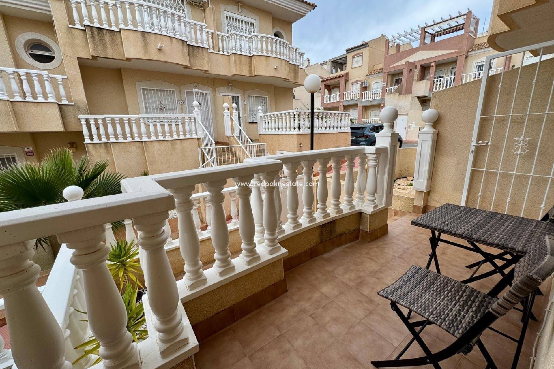 Resale - Apartments -
Orihuela Costa - Villamartín