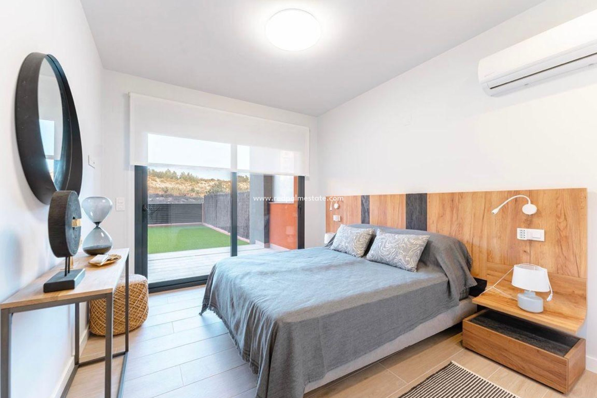 Resale - Apartments -
Orihuela Costa - Villamartín