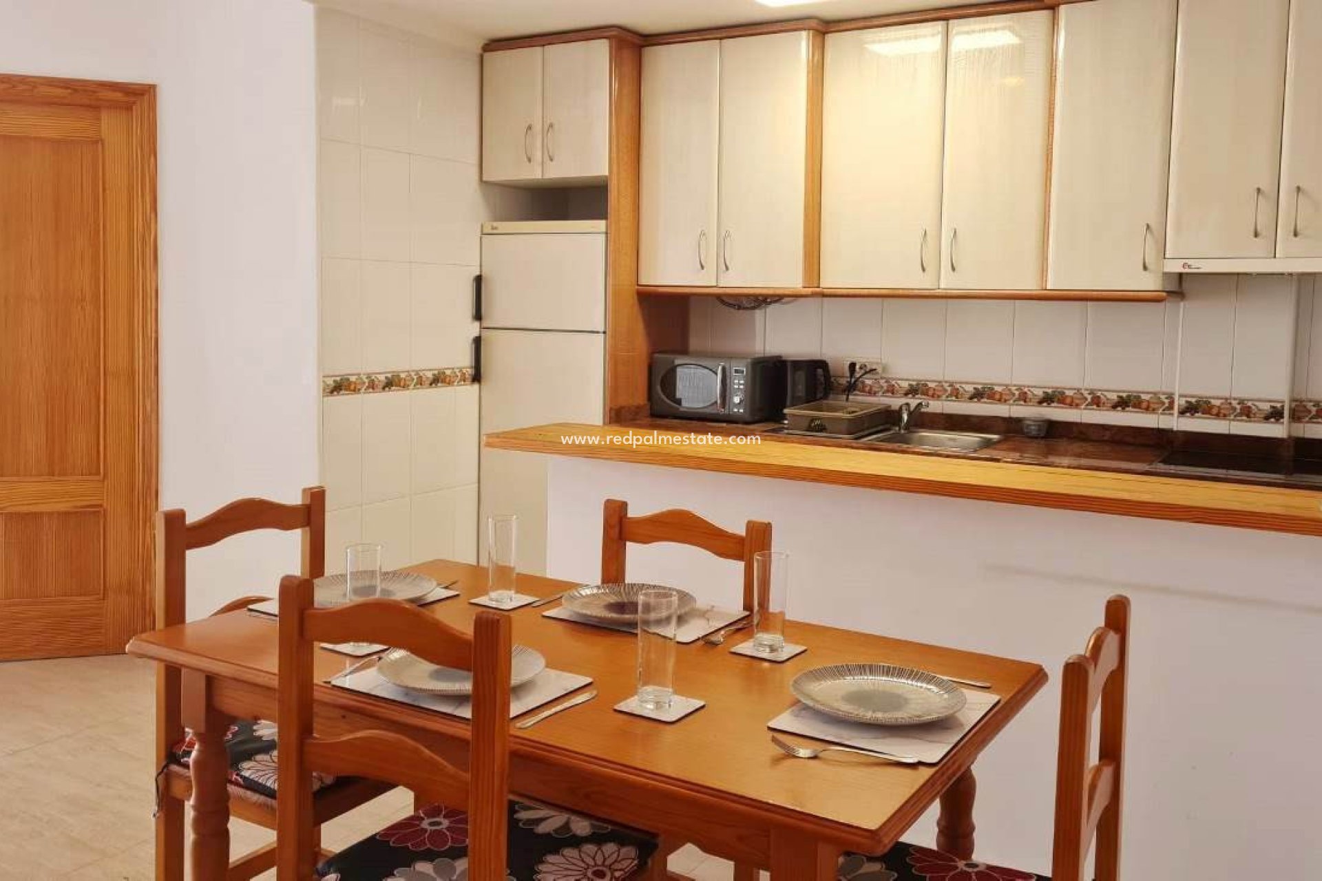 Resale - Apartments -
Orihuela Costa - Villamartín