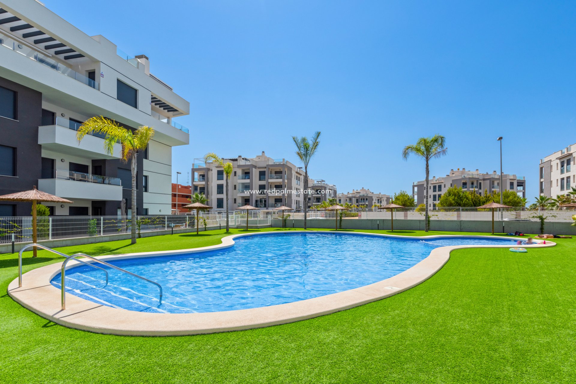 Resale - Apartments -
Orihuela Costa - Villamartín