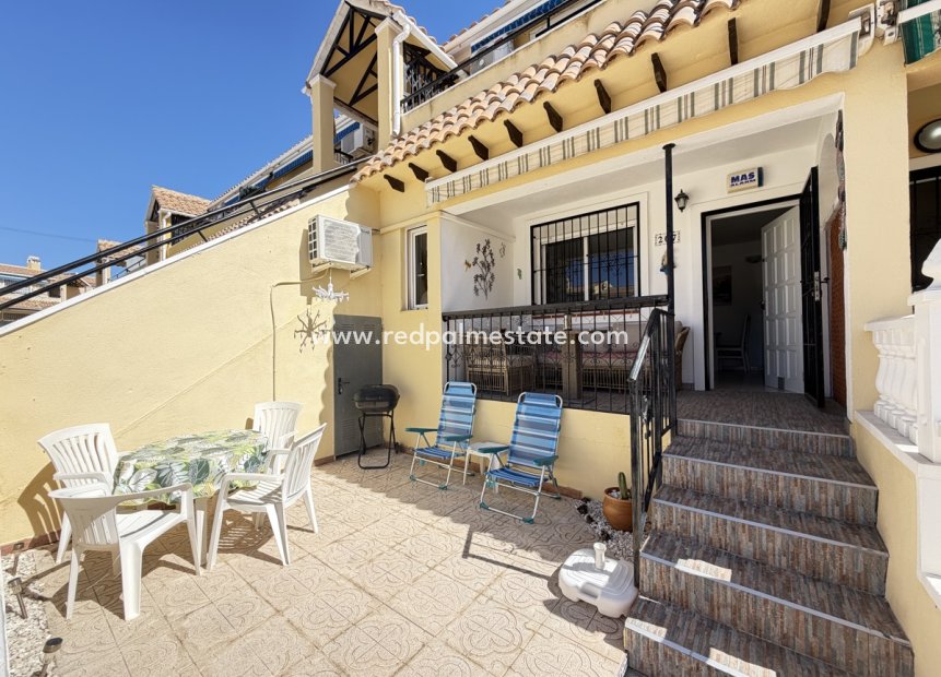 Resale - Apartments -
Orihuela Costa - Villamartín