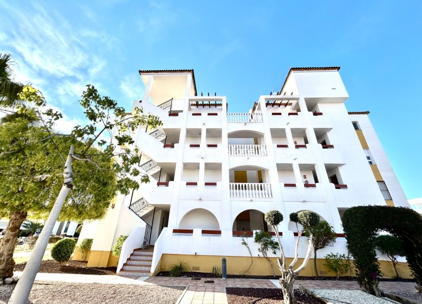 Resale - Apartments -
Orihuela Costa - Villamartín