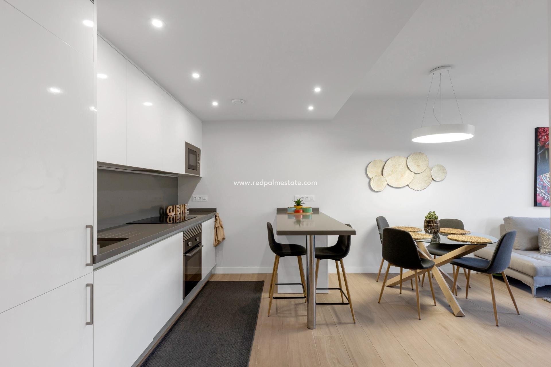 Resale - Apartments -
Orihuela Costa - Villamartín