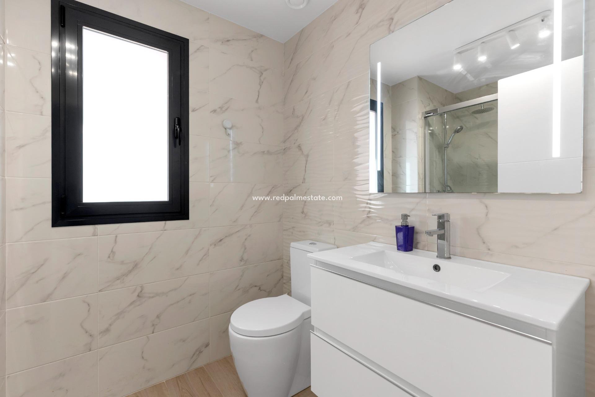 Resale - Apartments -
Orihuela Costa - Villamartín