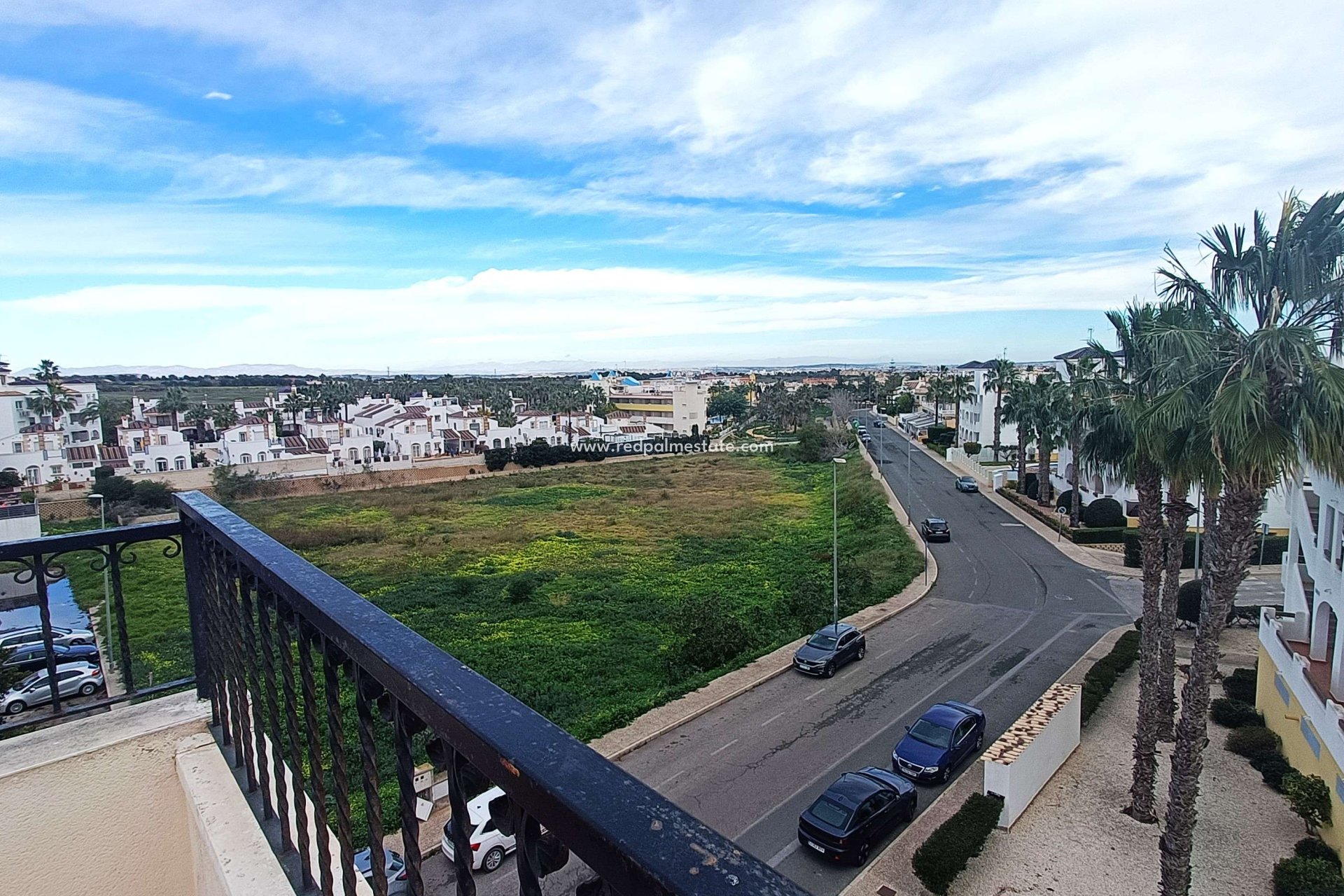 Resale - Apartments -
Orihuela Costa - Villamartín