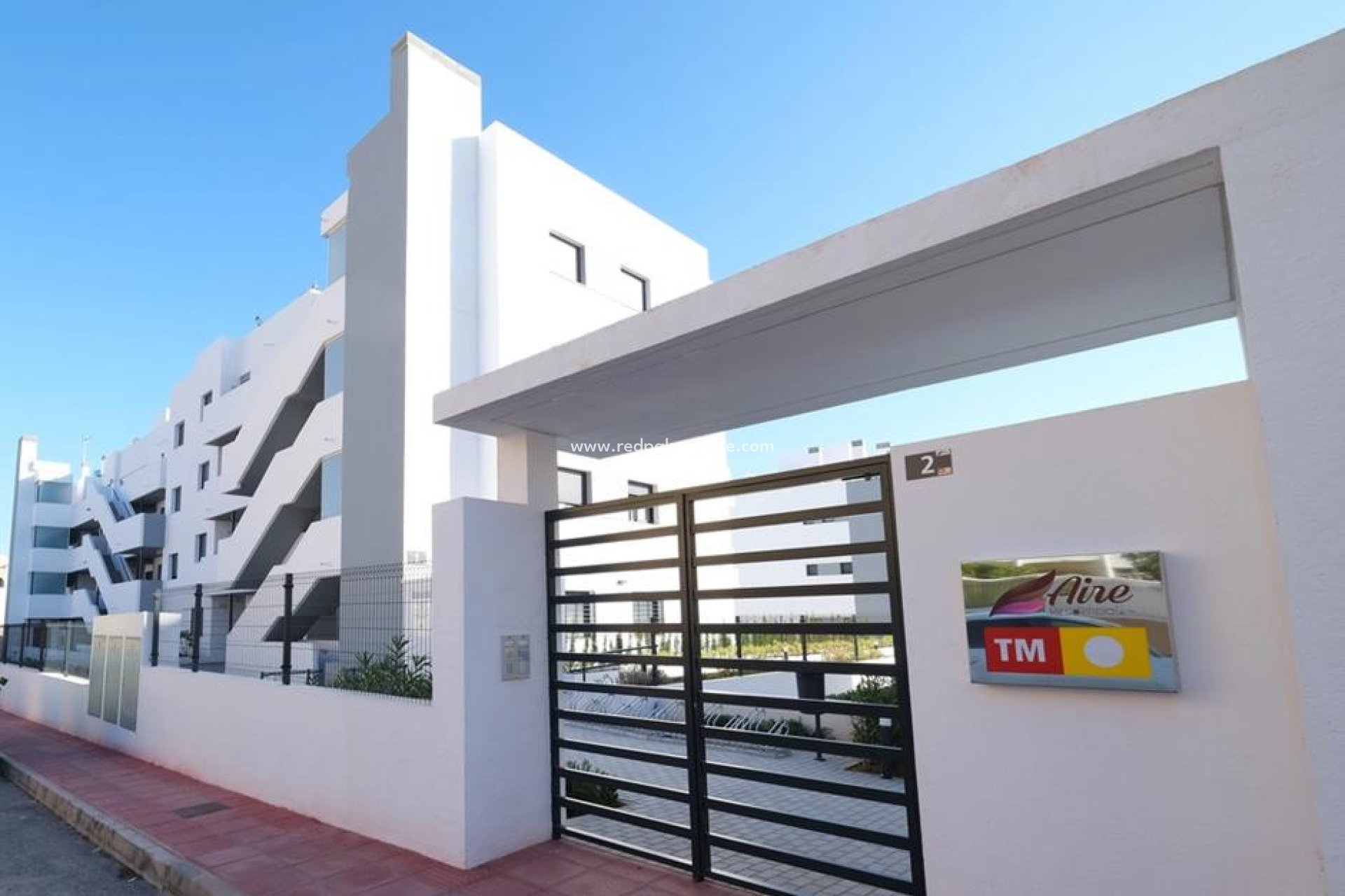 Resale - Apartments -
Orihuela Costa - Villamartín