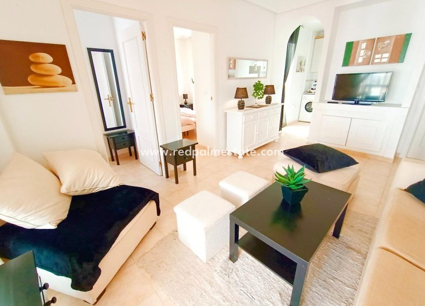 Resale - Apartments -
Orihuela Costa - Zona Centro