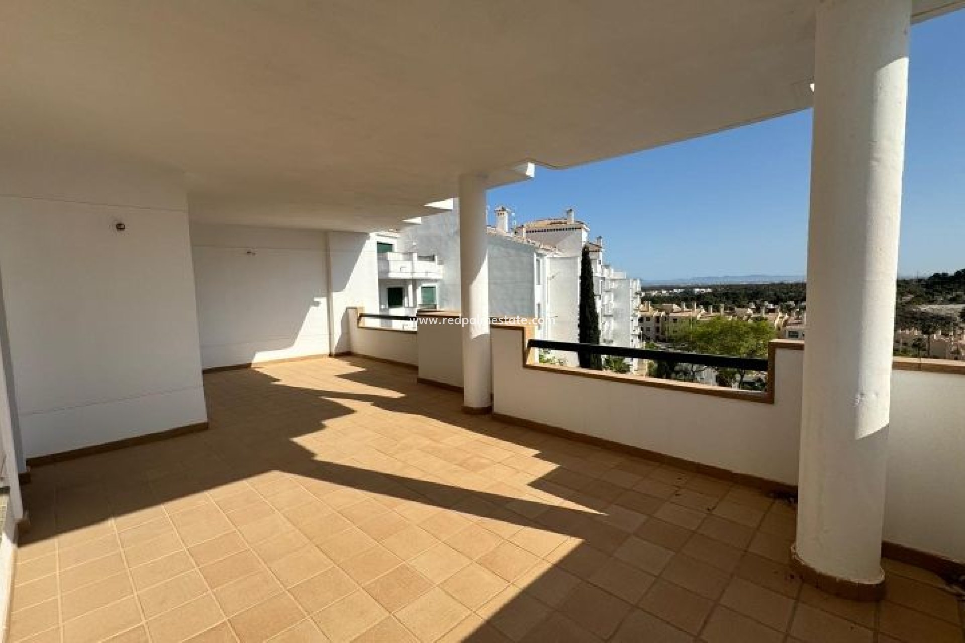 Resale - Apartments -
Orihuela Costa