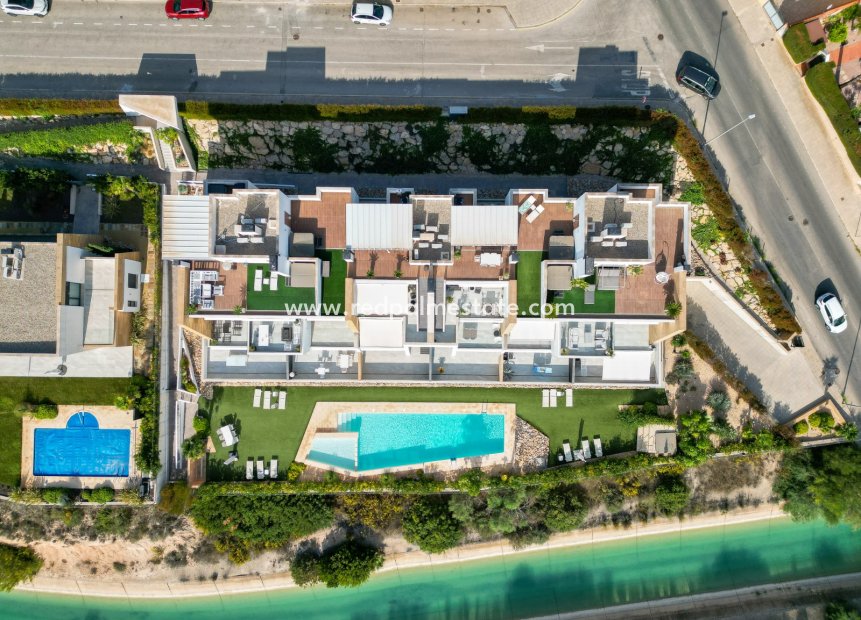 Resale - Apartments -
Orihuela Costa