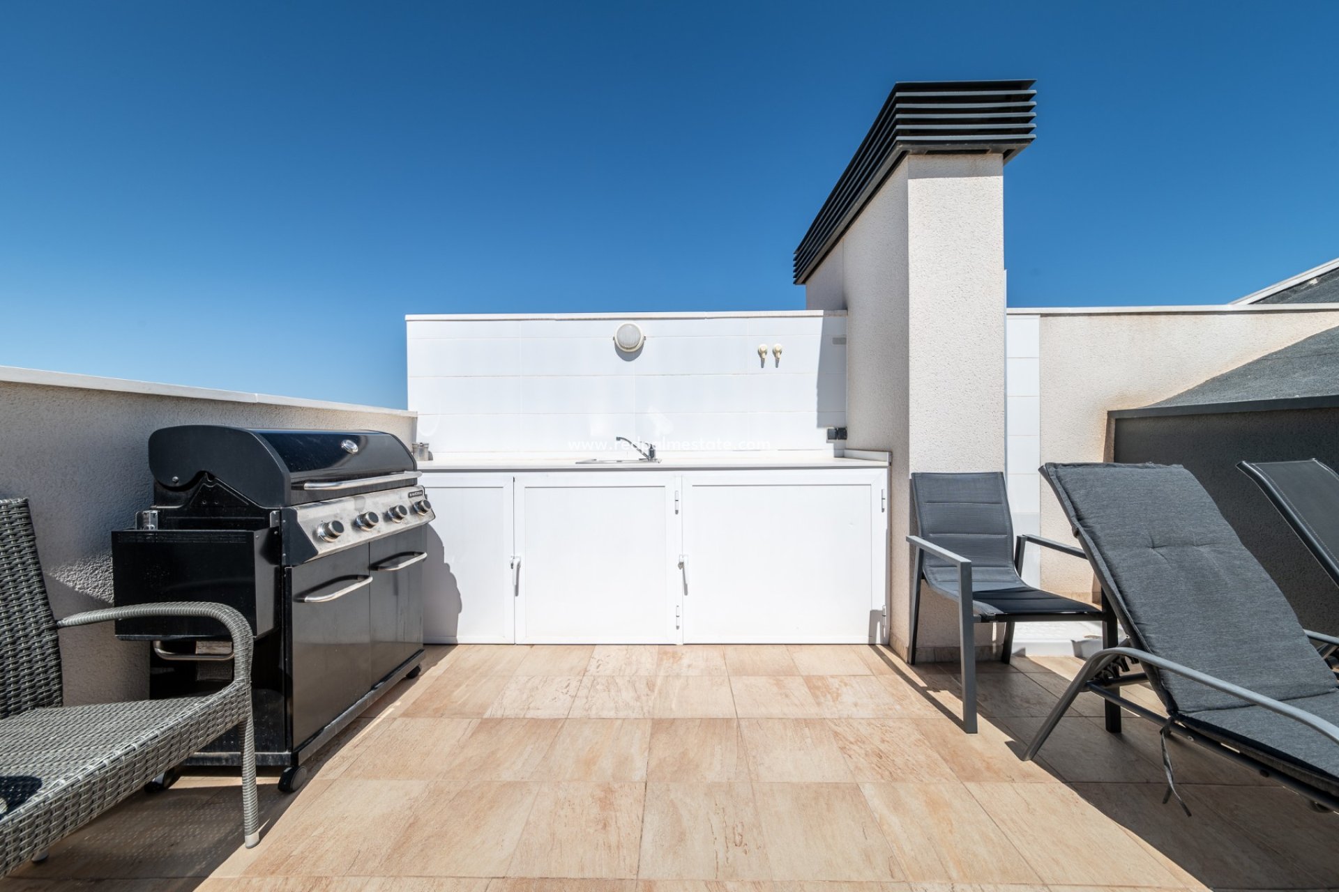 Resale - Apartments -
Orihuela Costa