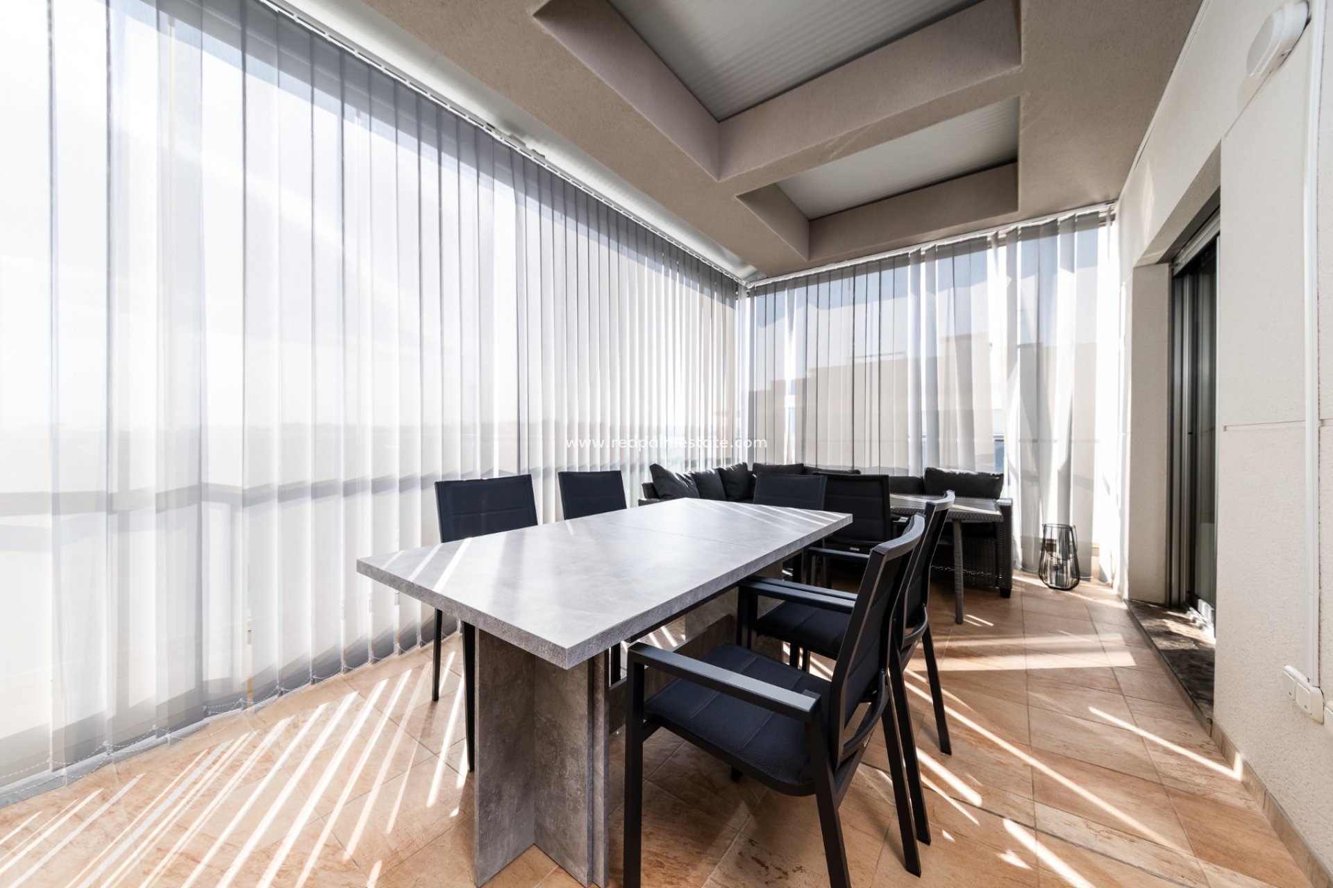 Resale - Apartments -
Orihuela Costa