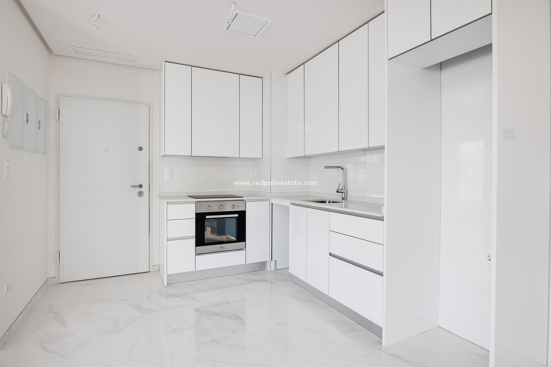 Resale - Apartments -
Orihuela Costa