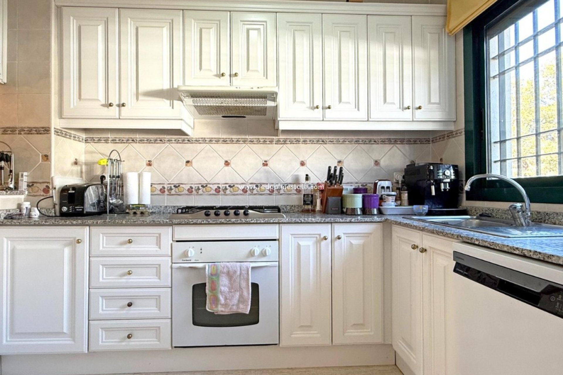 Resale - Apartments -
Orihuela Costa