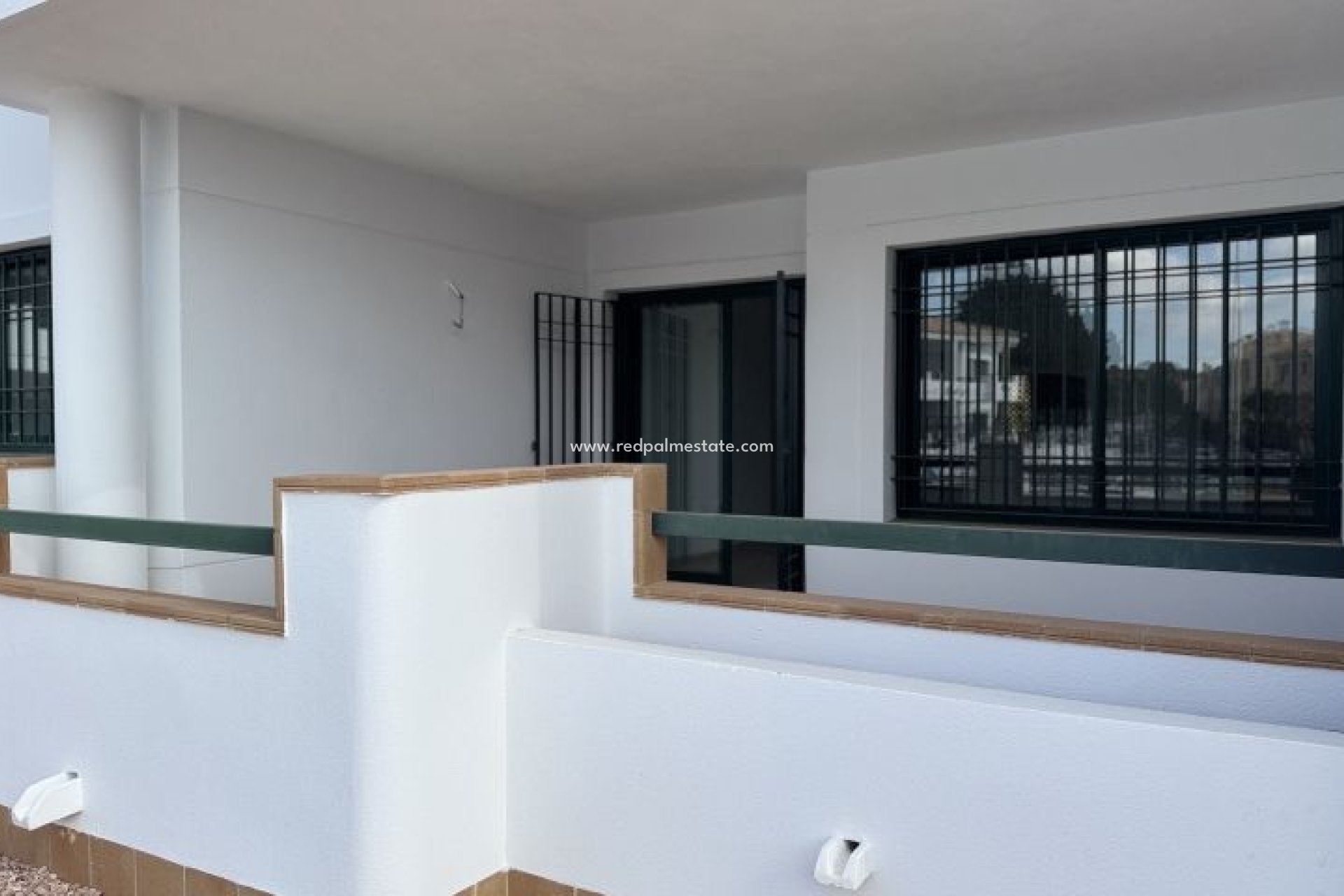 Resale - Apartments -
Orihuela Costa