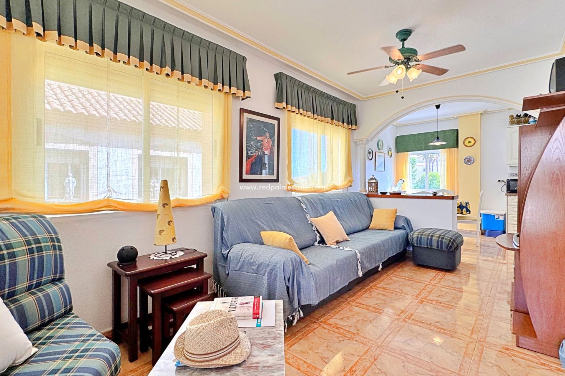 Resale - Apartments -
Orihuela Costa