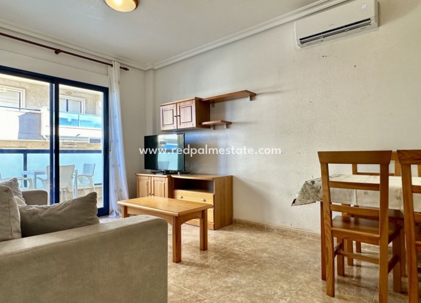 Resale - Apartments -
Orihuela Costa