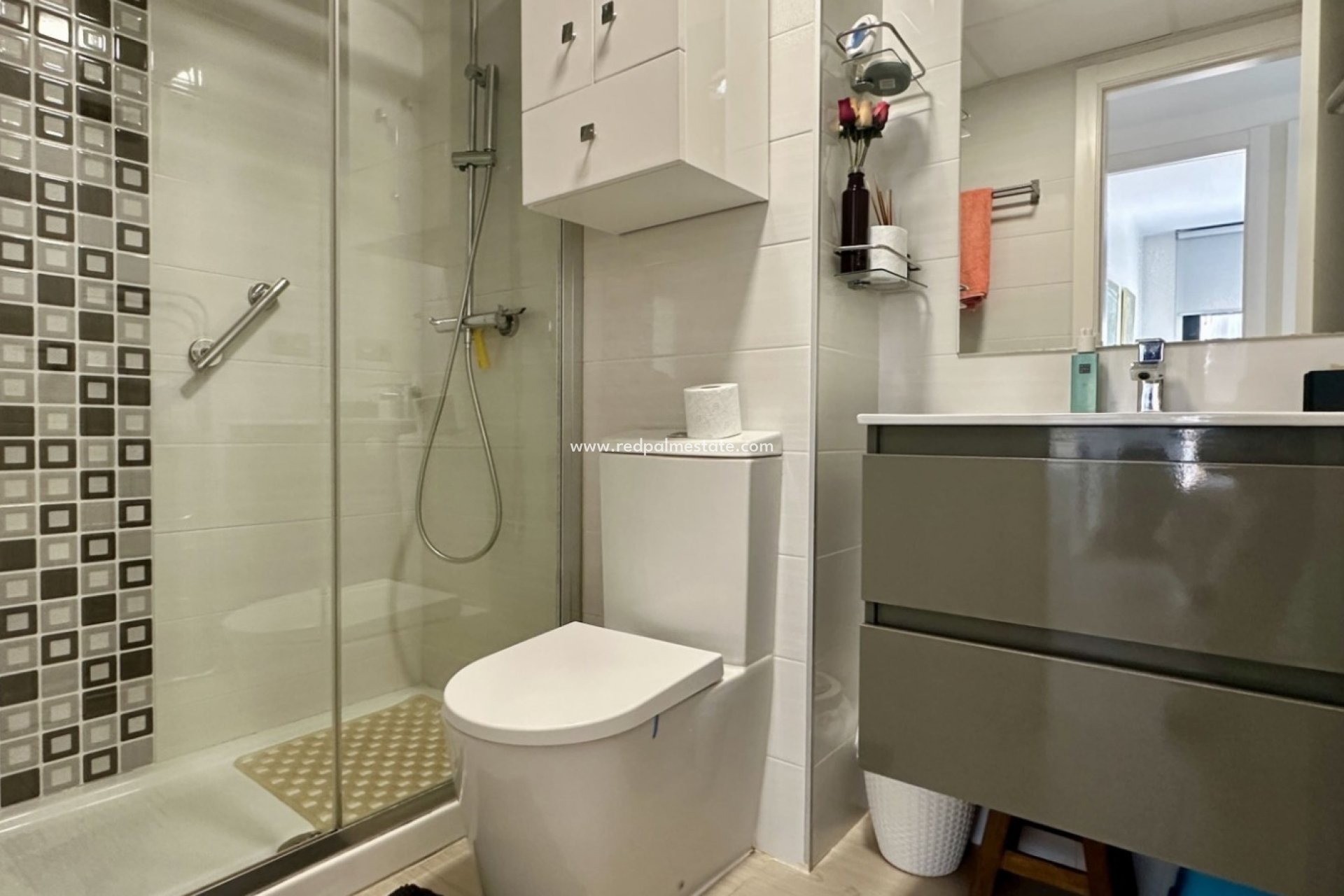 Resale - Apartments -
Orihuela Costa