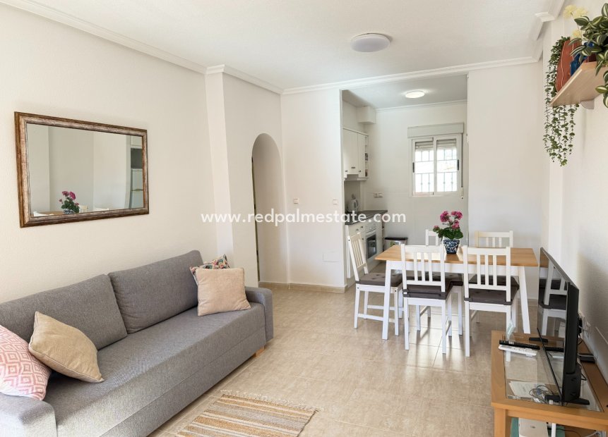 Resale - Apartments -
Orihuela Costa
