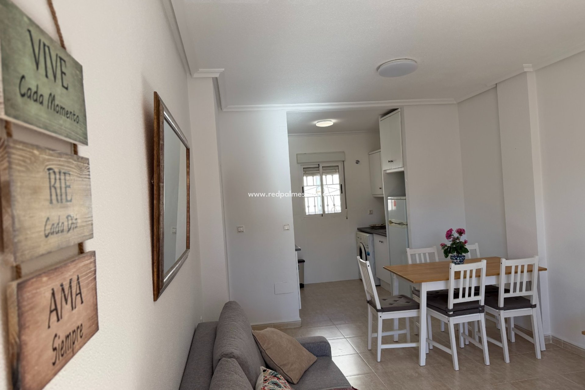 Resale - Apartments -
Orihuela Costa