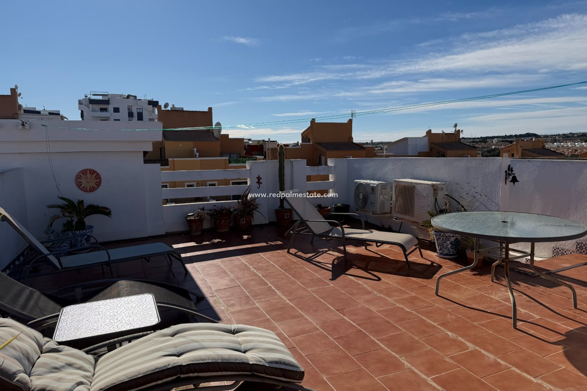 Resale - Apartments -
Orihuela Costa