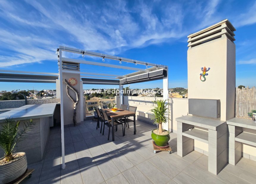 Resale - Apartments -
Orihuela Costa