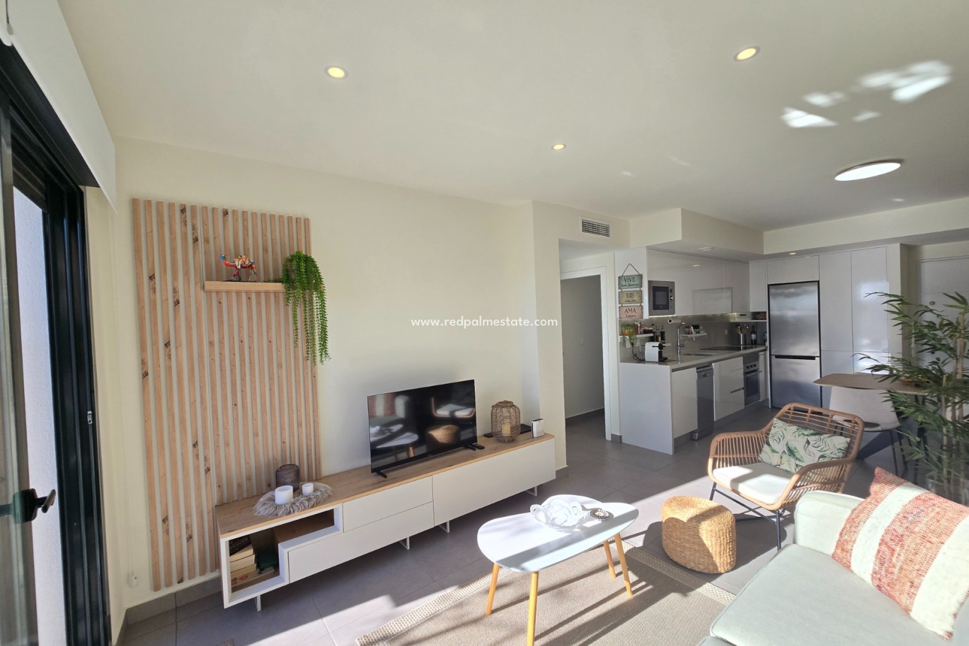 Resale - Apartments -
Orihuela Costa