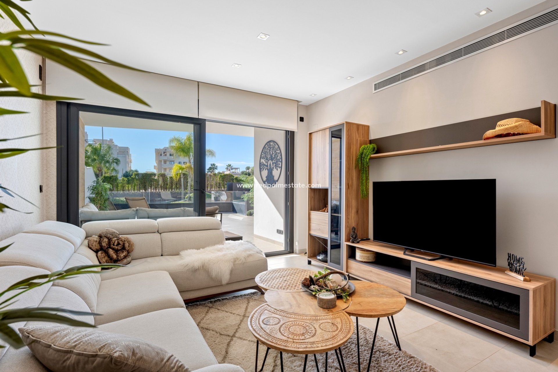 Resale - Apartments -
Orihuela Costa