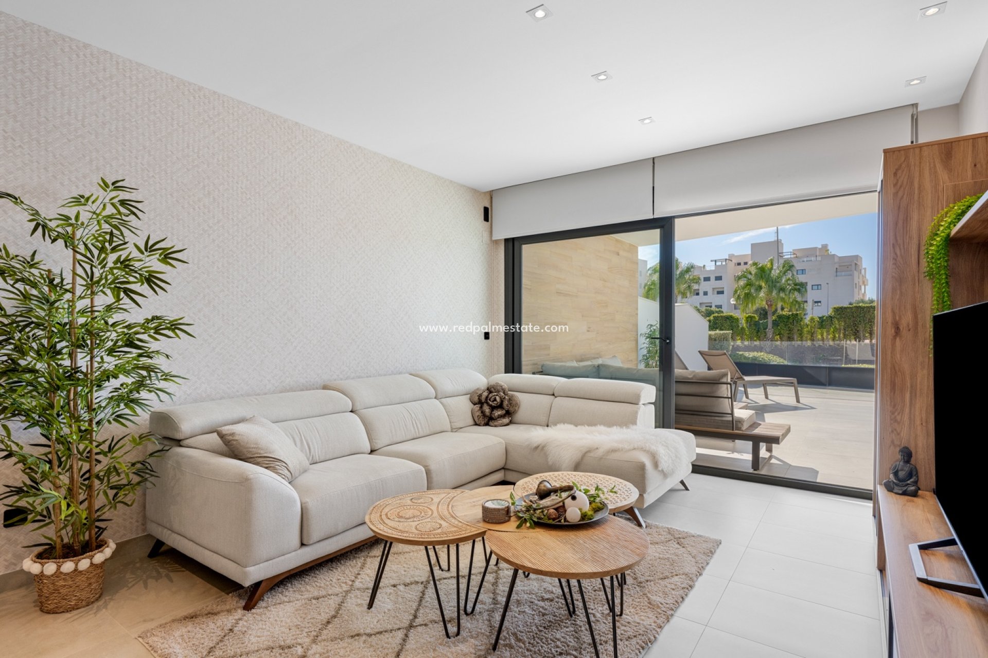 Resale - Apartments -
Orihuela Costa