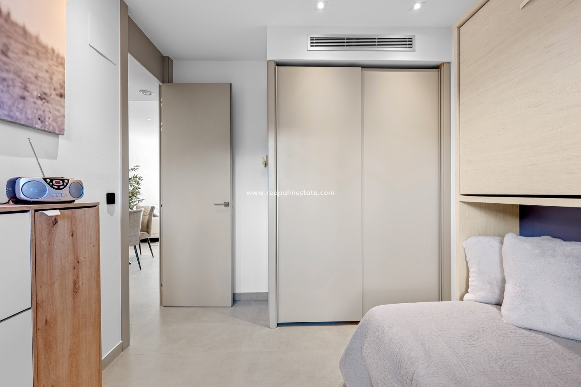 Resale - Apartments -
Orihuela Costa