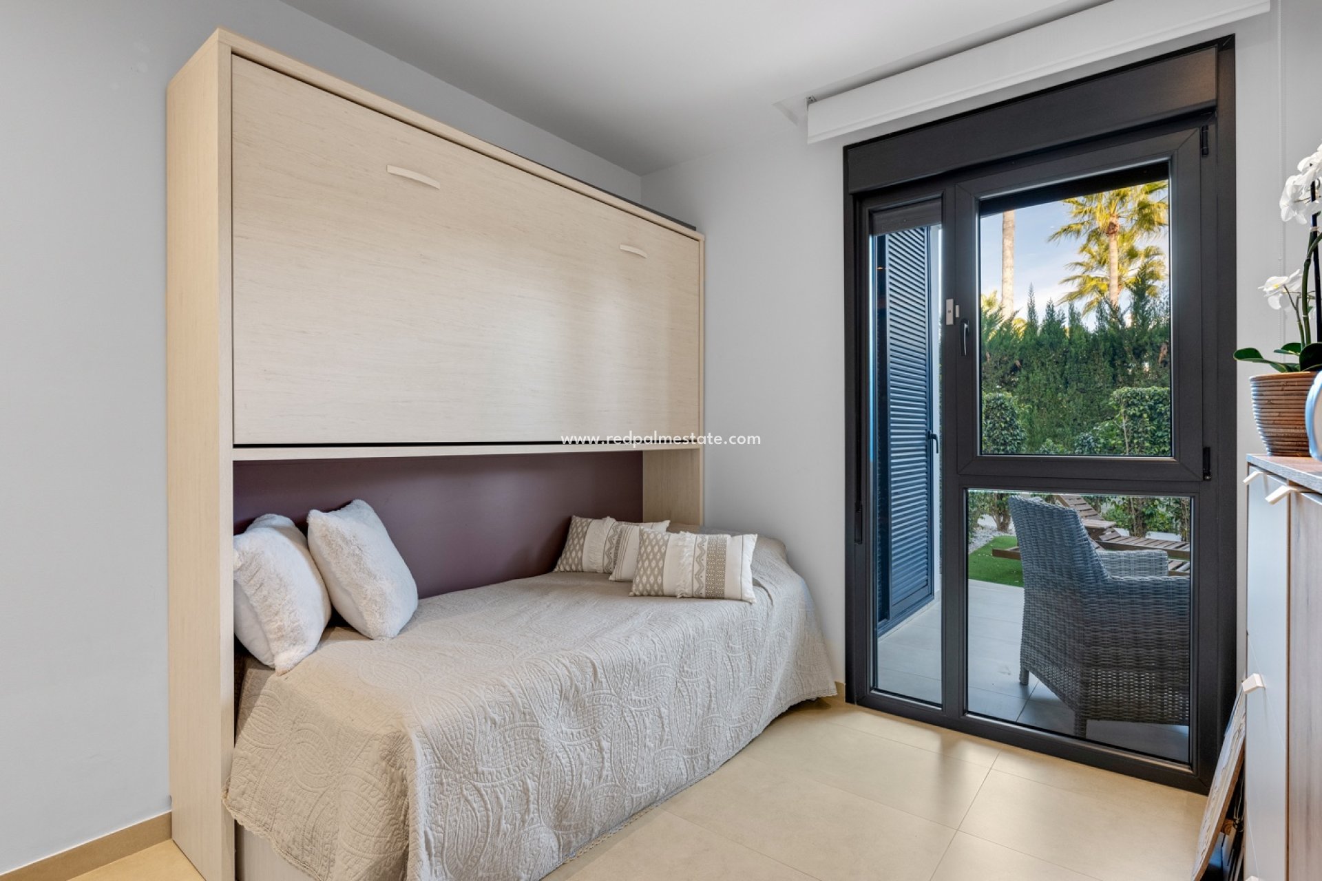 Resale - Apartments -
Orihuela Costa