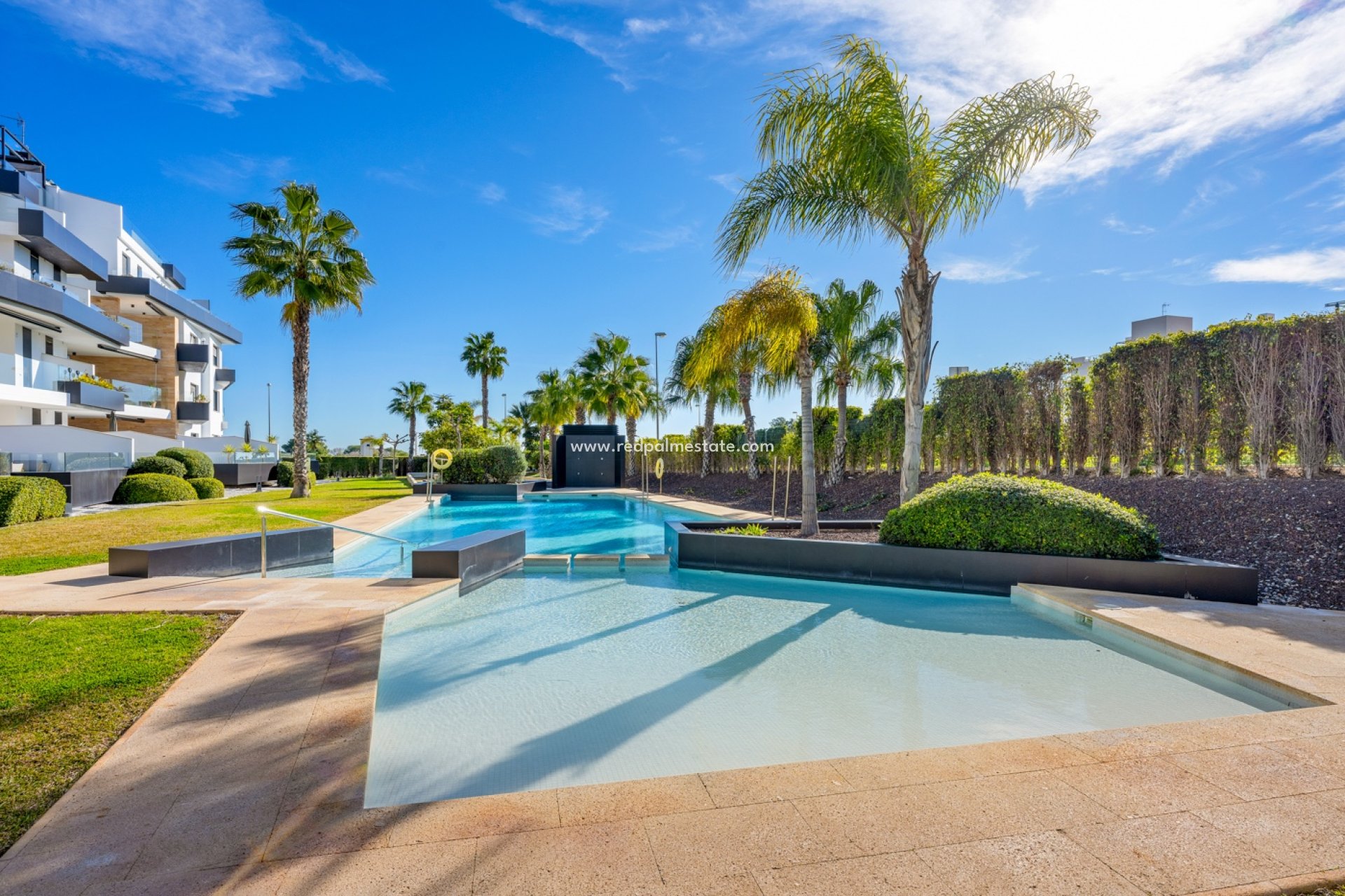 Resale - Apartments -
Orihuela Costa