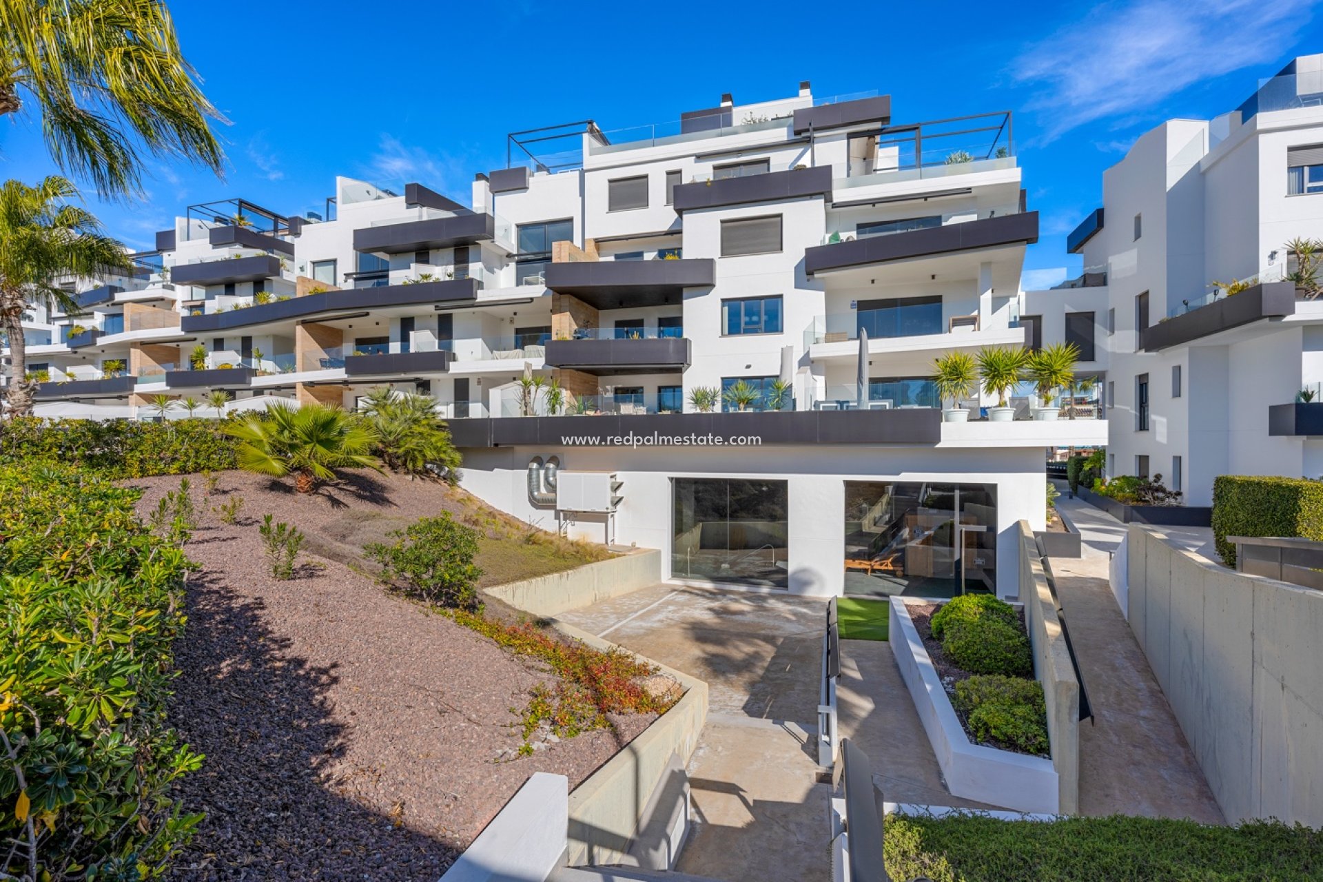 Resale - Apartments -
Orihuela Costa