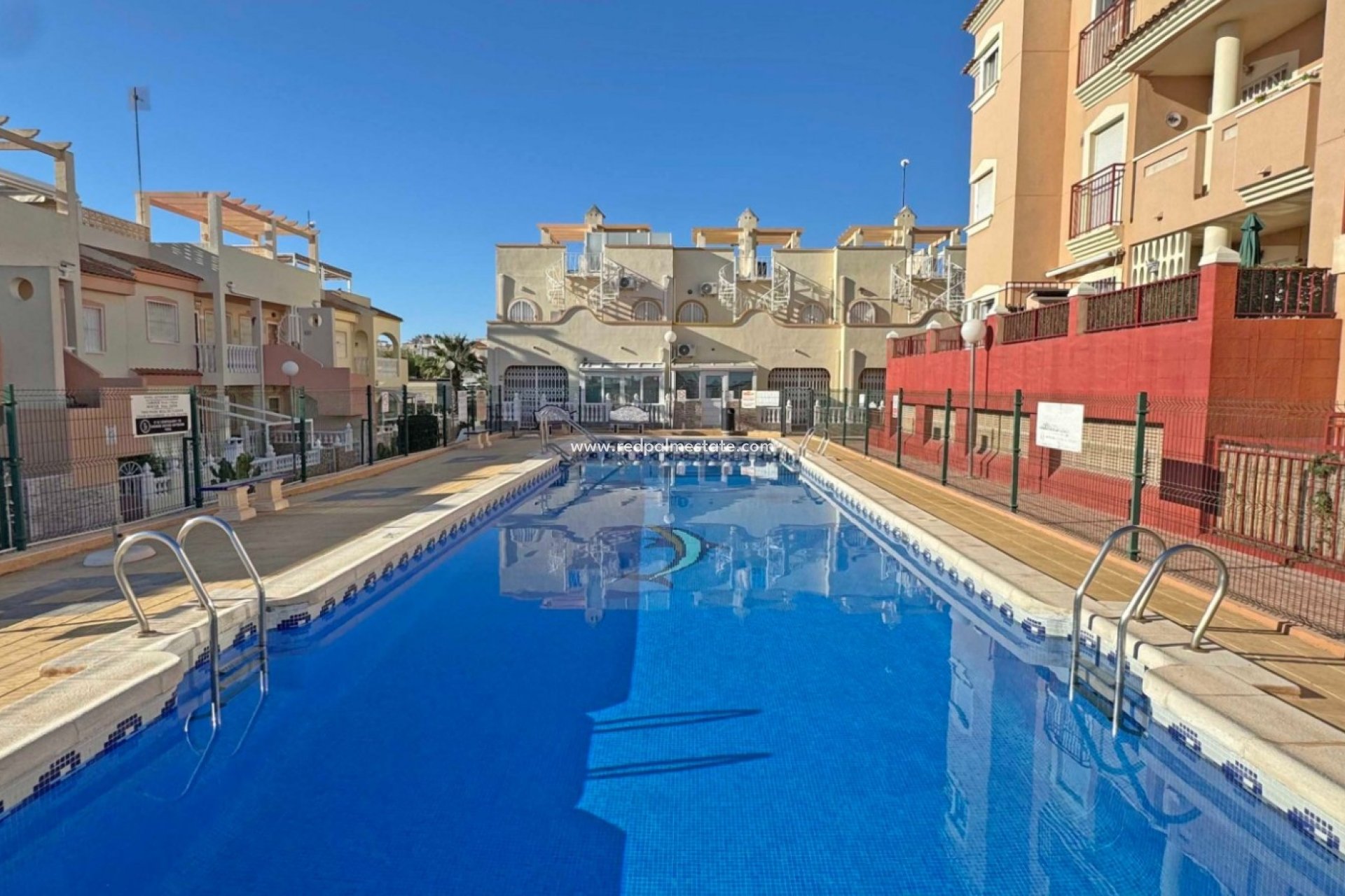 Resale - Apartments -
Orihuela Costa