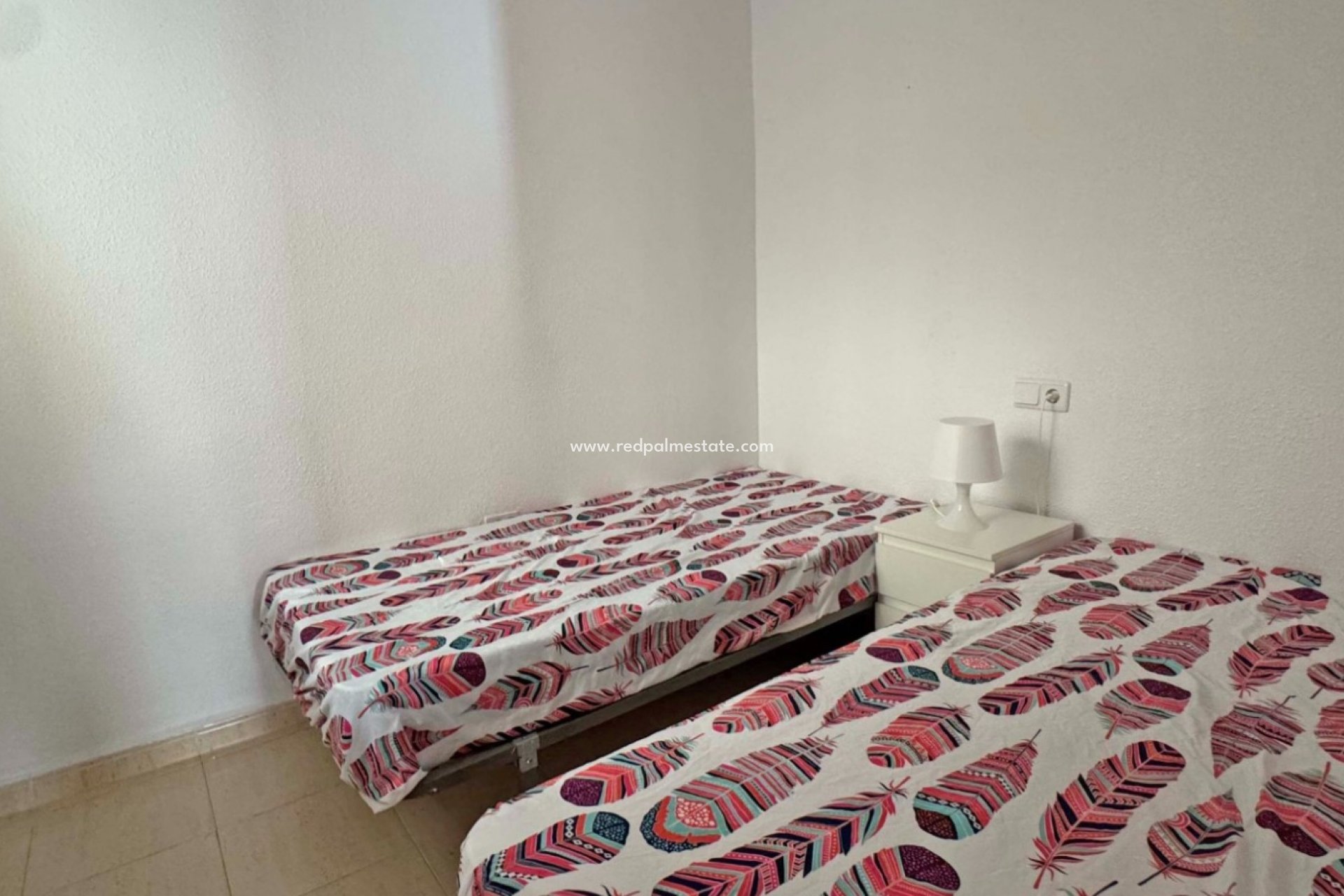 Resale - Apartments -
Orihuela Costa