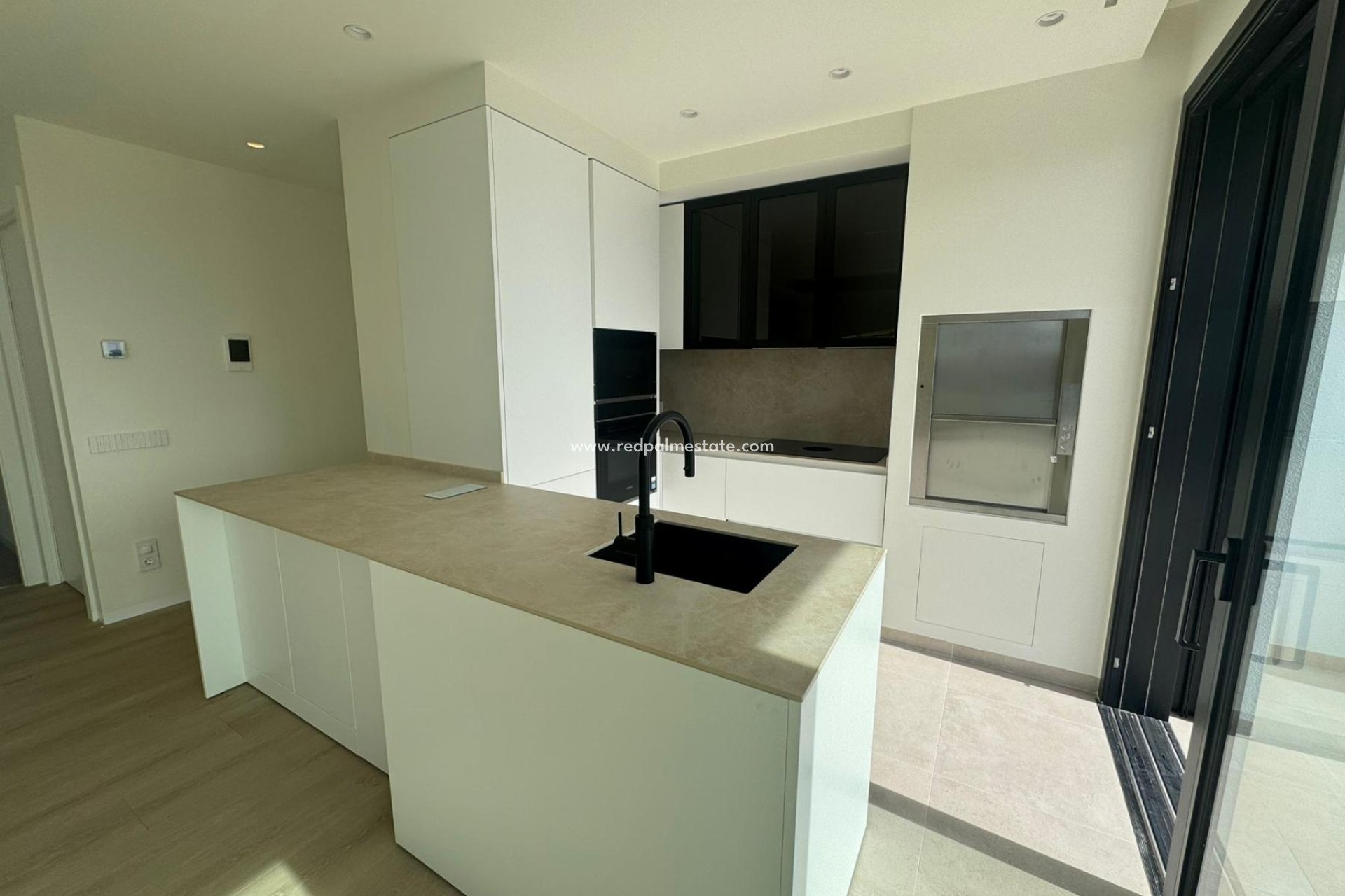 Resale - Apartments -
Orihuela Costa