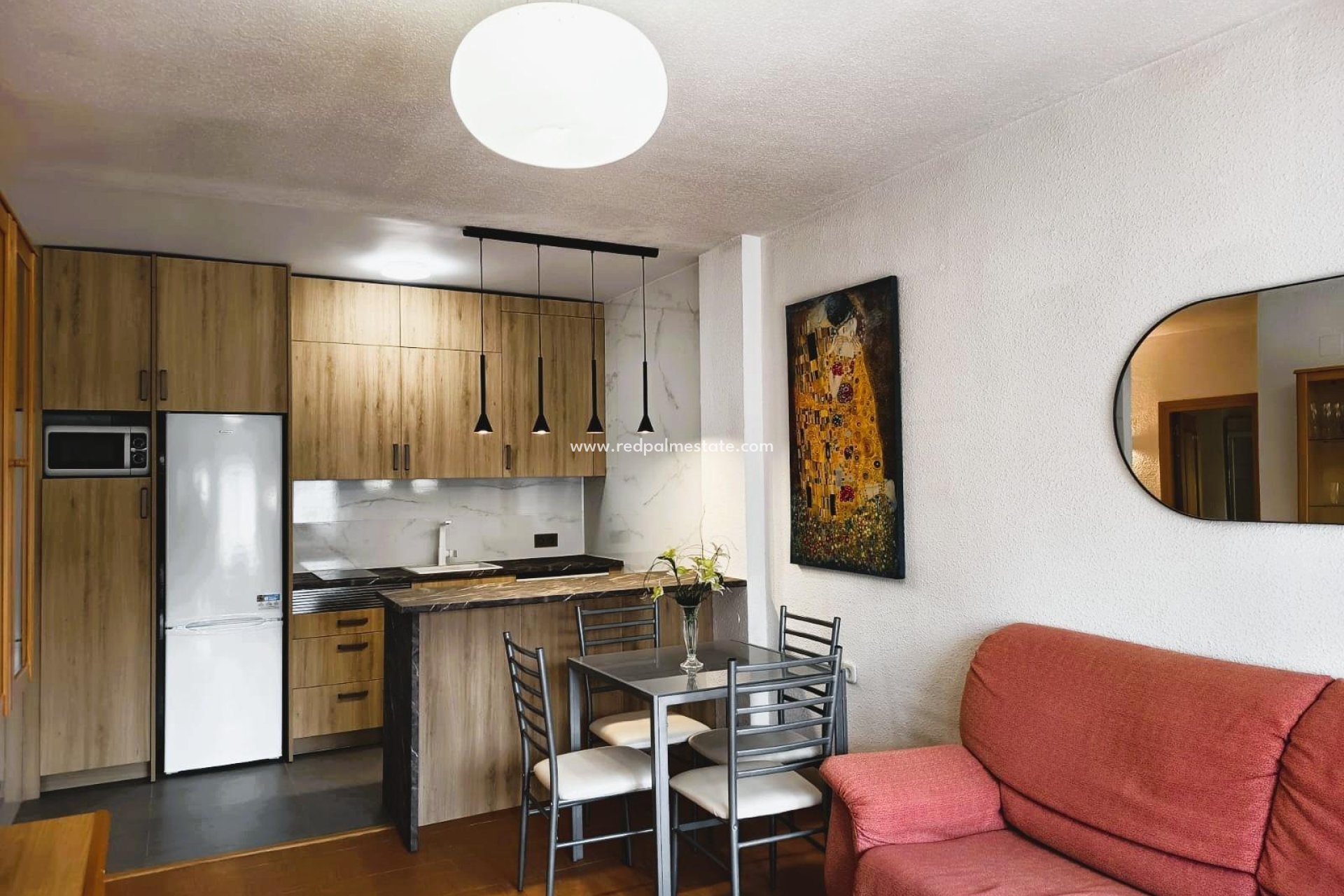 Resale - Apartments -
Orihuela Costa