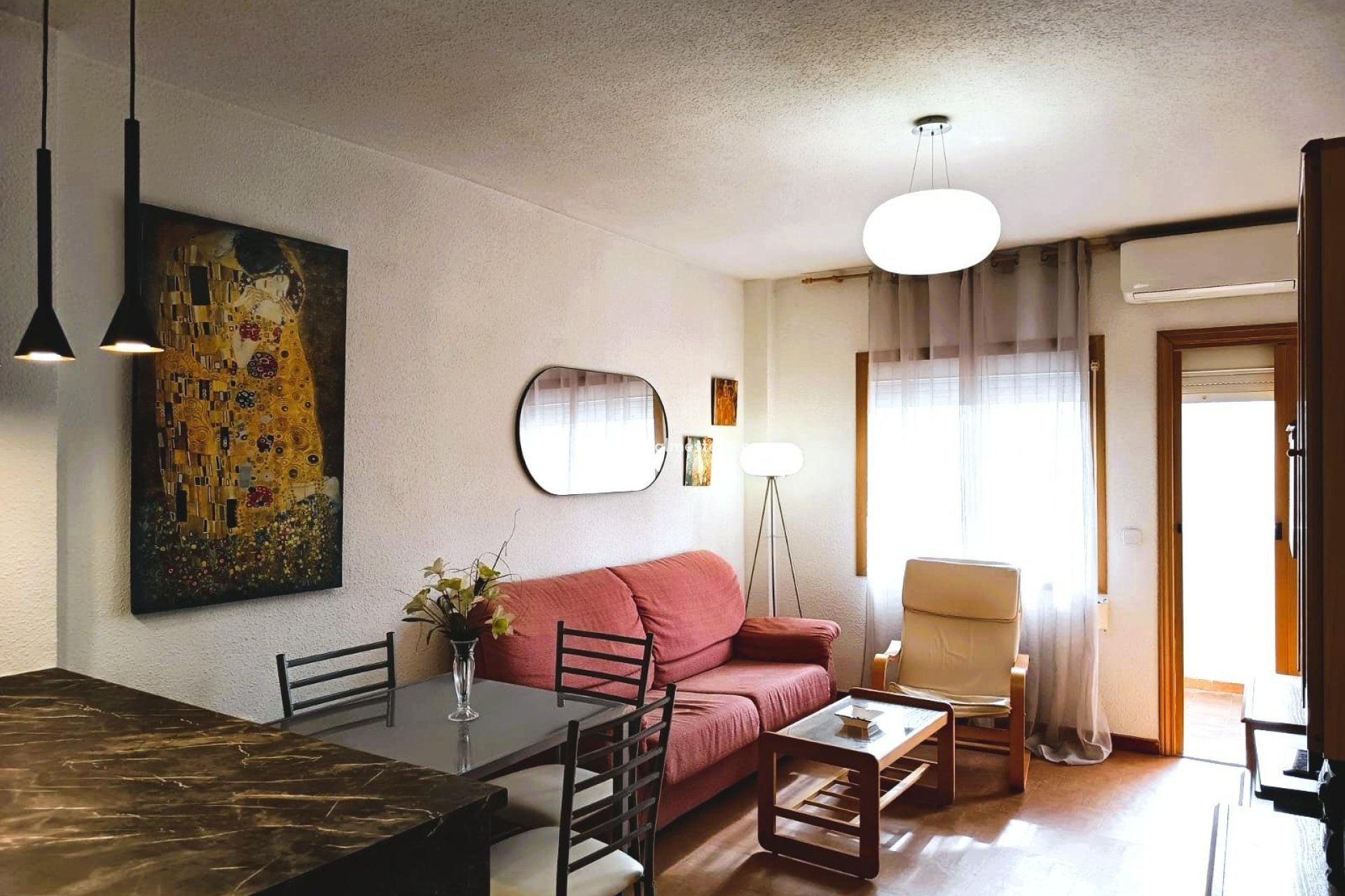 Resale - Apartments -
Orihuela Costa