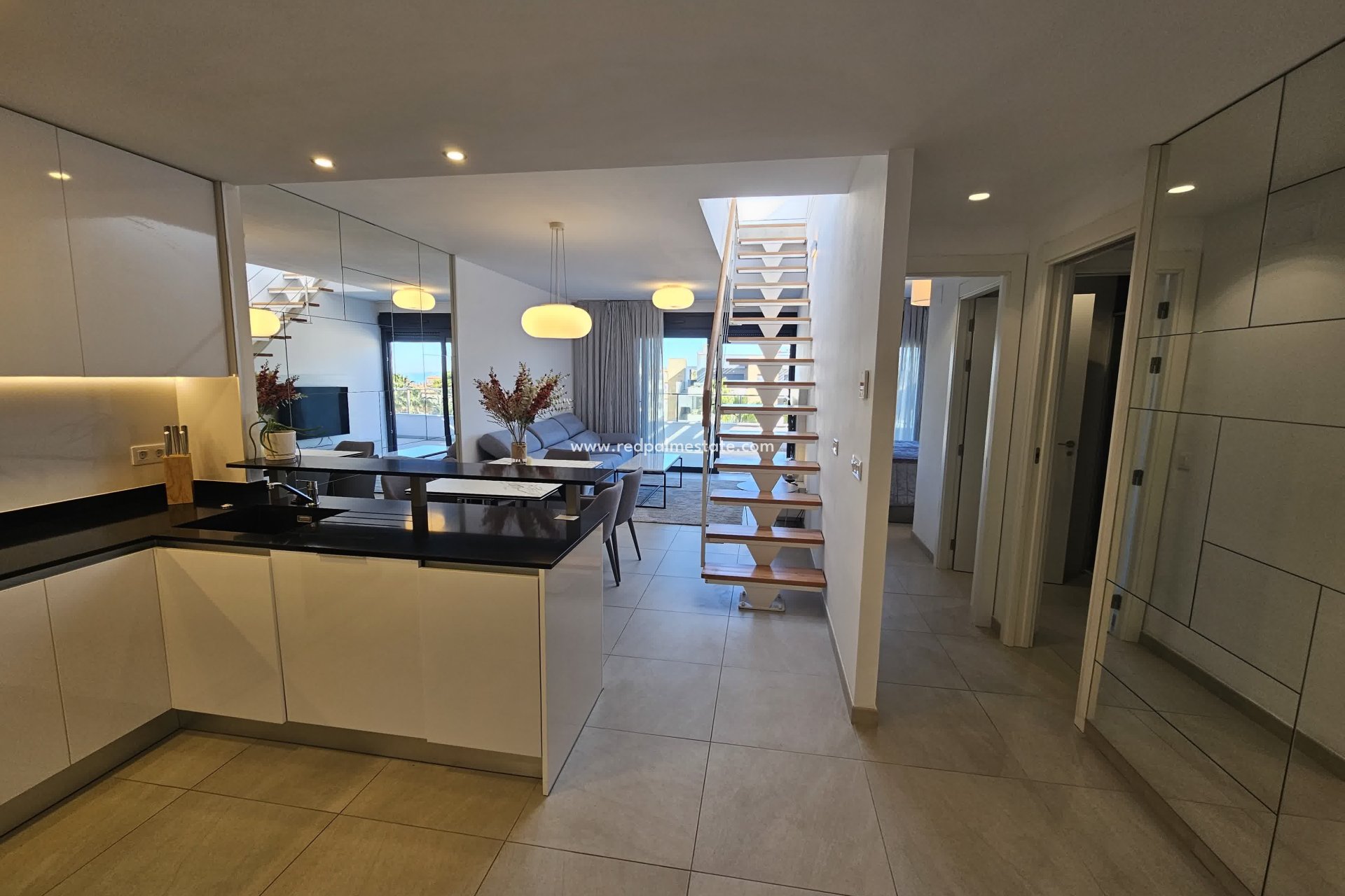 Resale - Apartments -
Orihuela Costa