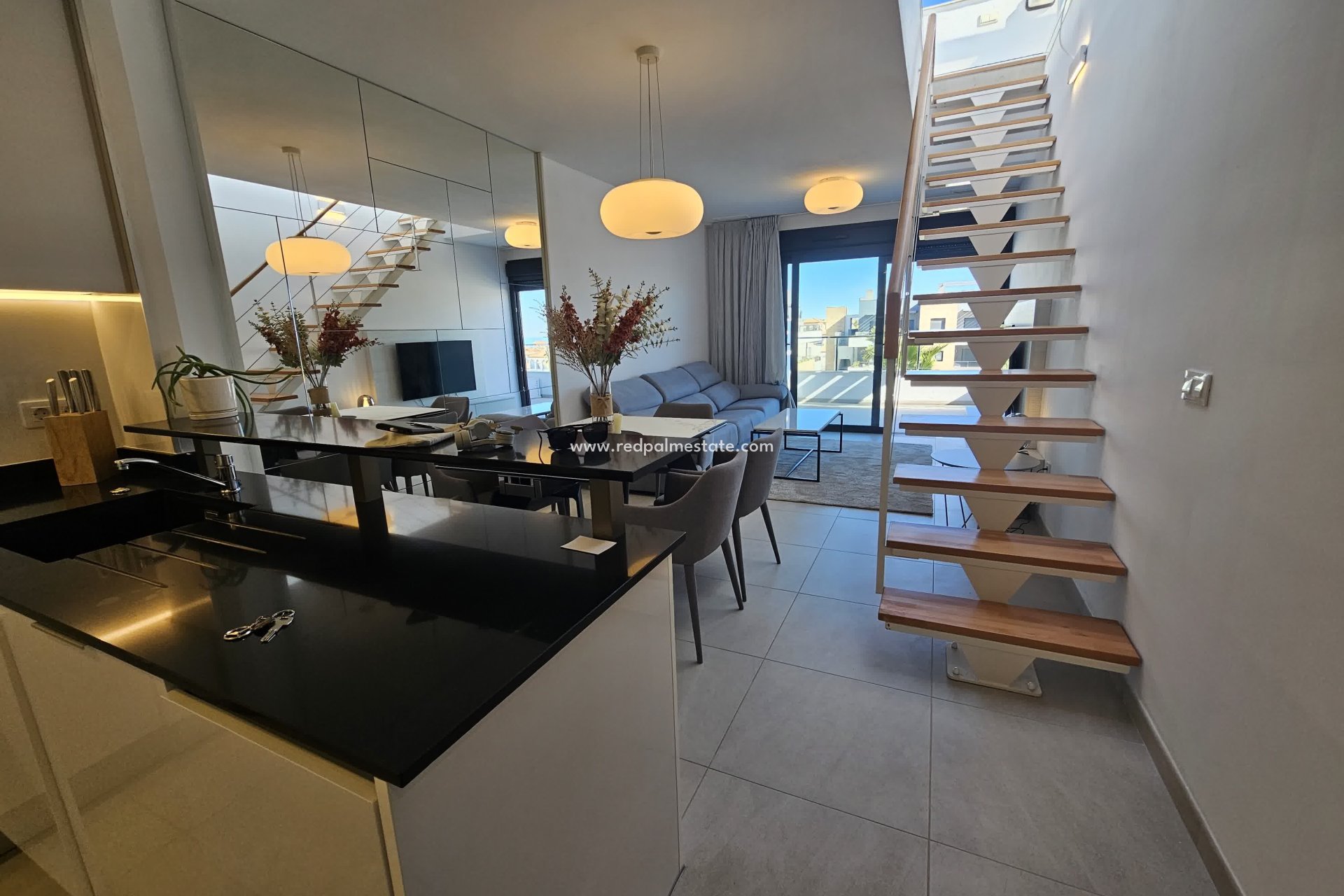 Resale - Apartments -
Orihuela Costa