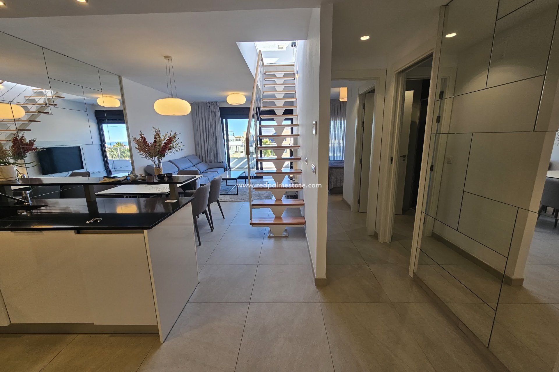 Resale - Apartments -
Orihuela Costa