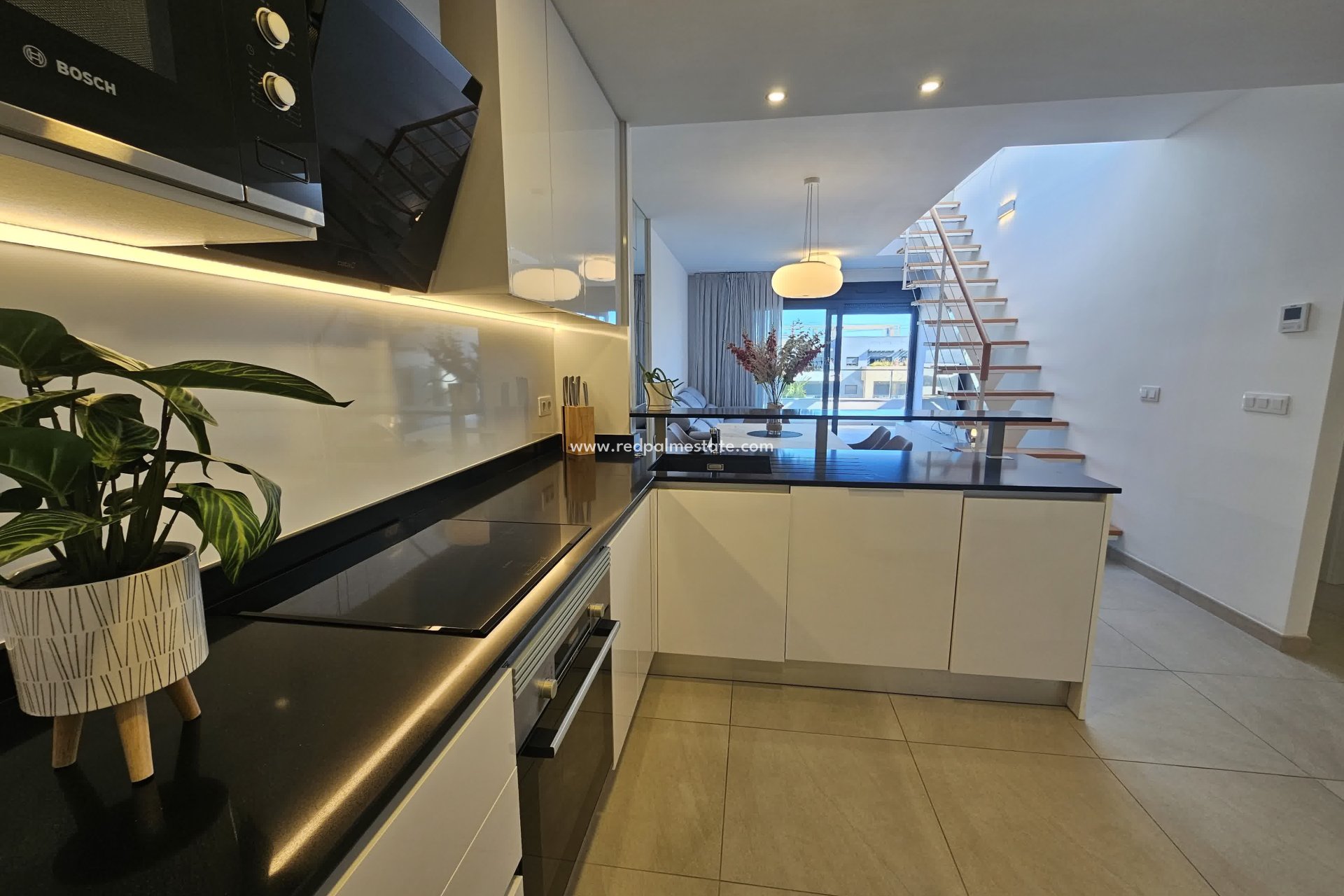 Resale - Apartments -
Orihuela Costa