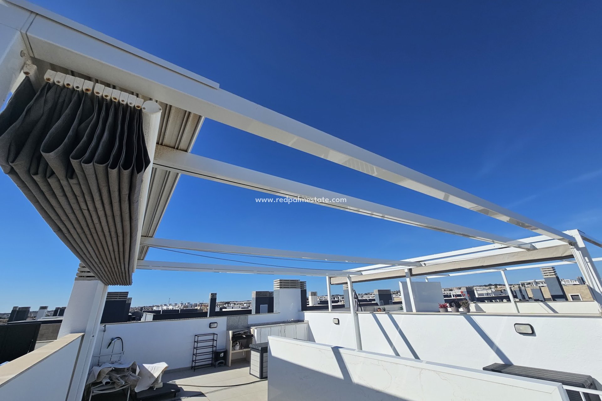 Resale - Apartments -
Orihuela Costa