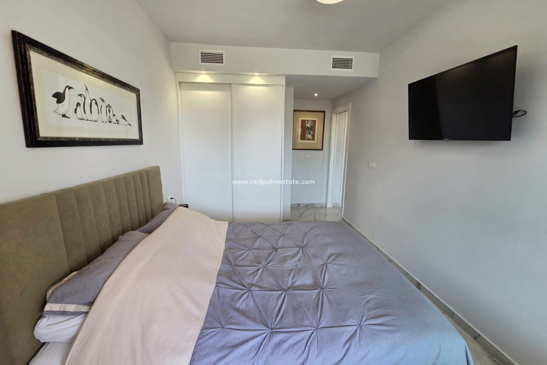 Resale - Apartments -
Orihuela Costa