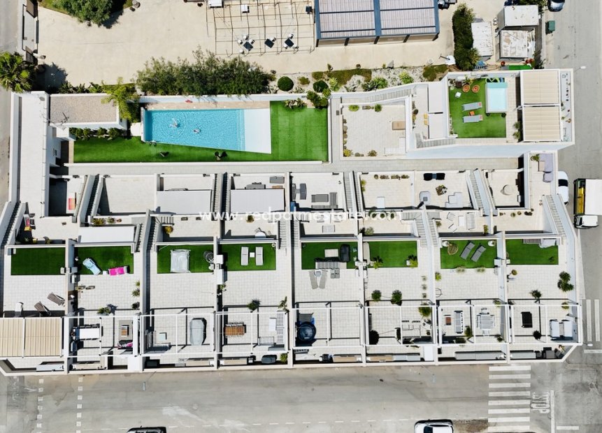 Resale - Apartments -
Pilar de la Horadada - Costa Blanca