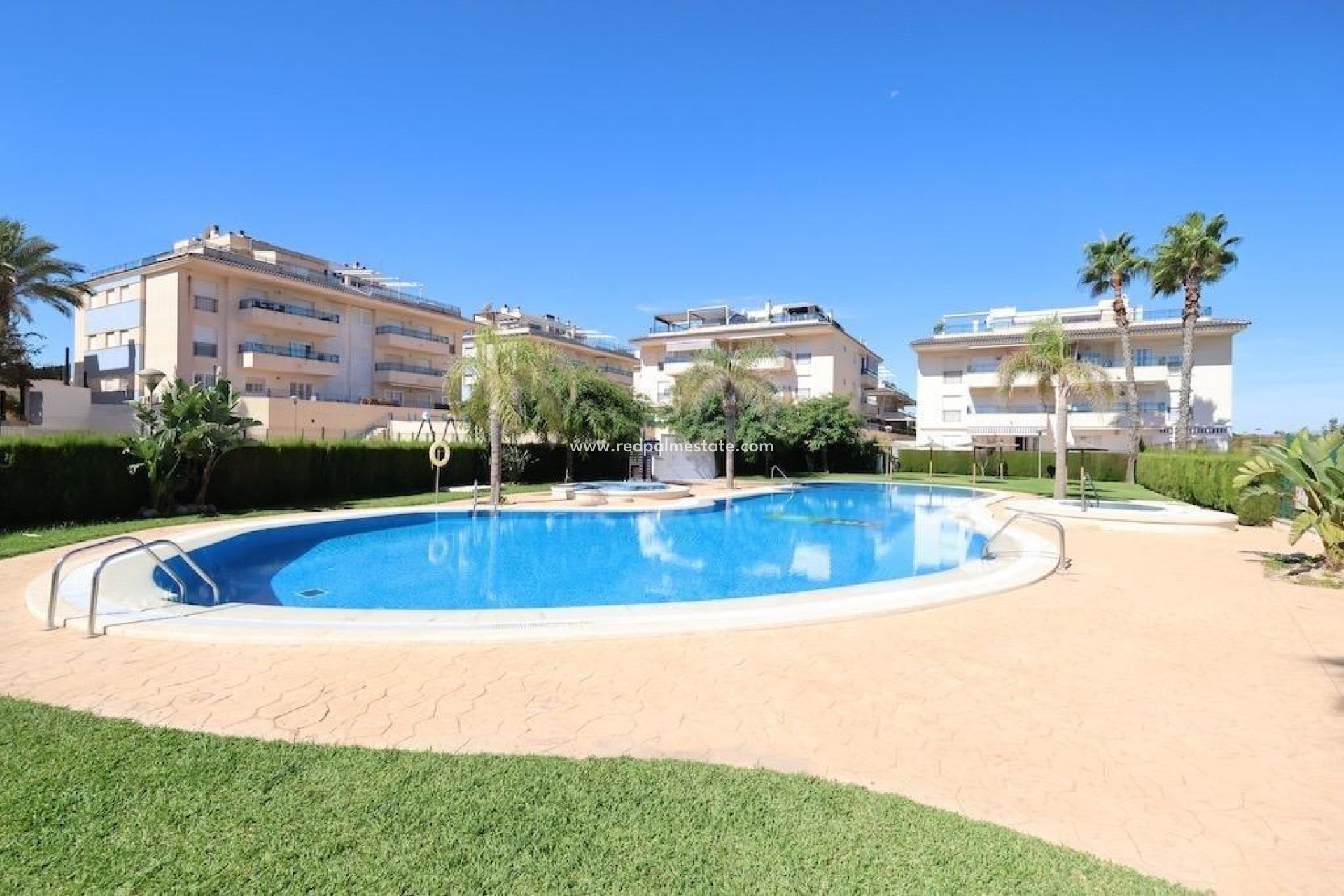 Resale - Apartments -
Pilar de la Horadada - Costa Blanca