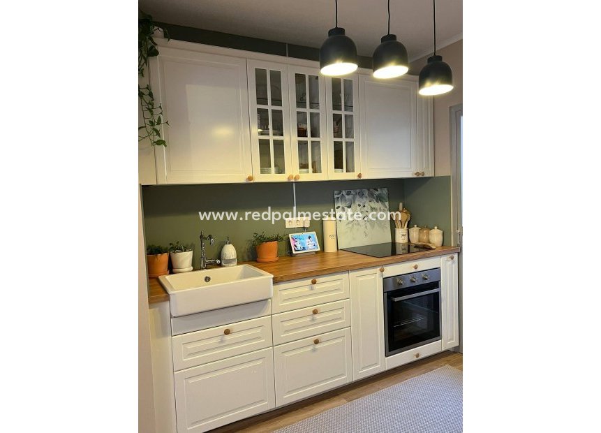 Resale - Apartments -
Pilar de la Horadada - La Torre De La Horadada